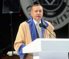 Recep Tayyip Erdoğan İstanbul Aydın Üniversitesi Mezuniyet Törenine katıldı