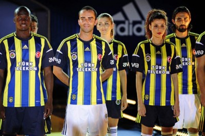 Fenerbahçe 2012-2013 yeni formaları resimleri